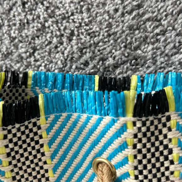 Women’s beach bag with matching zippered pouch - Picture 4 of 6